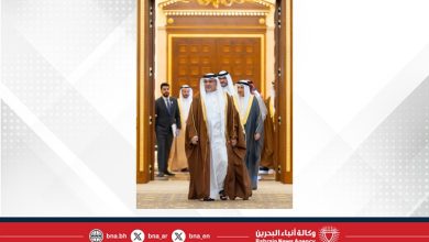 صورة خدمة المواطن وتحقيق تطلعاته جوهر العمل الحكومي وواجب وطني يتطلب عملًا جماعيًا مخلصًا وتعاونًا بنّاءً بين كافة أعضاء فريق البحرين الواحد