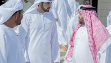 صورة حمدان بن محمد يقدّم واجب العزاء في وفاة عتيق محمد زيتون المهيري