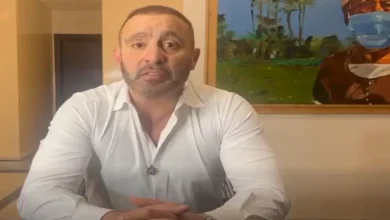 صورة “قصص متفوتكش”.. السقا يدعم صلاح.. ورأي كشافي برشلونة في لاعب الأهلي