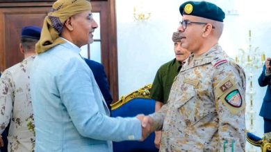 صورة الإنتقالي يرفض الإنسحاب من المهرة وحضرموت ويصطدم بالسعودية