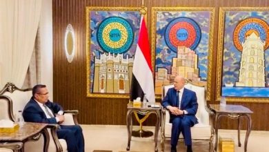 صورة الرئيس العليمي يشيد بمواقف الأحزاب ويؤكد: القضية الجنوبية قضية وطنية عادلة
