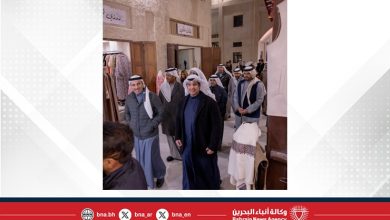 صورة وزير الإعلام والثقافة بدولة الكويت الشقيقة يزور القرية التراثية