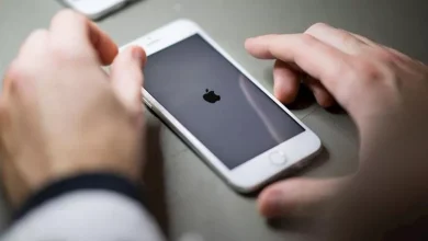 صورة بعد تحذيرات جوجل وآبل.. 6 نصائح لحماية هاتفك من الاختراق