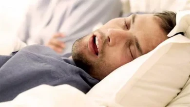 صورة أضرار غير متوقعة للنوم بعد تناول الطعام مباشرة
