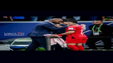 صورة لاعب منتخب الأردن ينشر صورته مع شيكابالا ويعلق