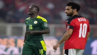 صورة منتخب مصر يهرب من فخ “الفوفوزيلا” والليزر في كأس الأمم الأفريقية