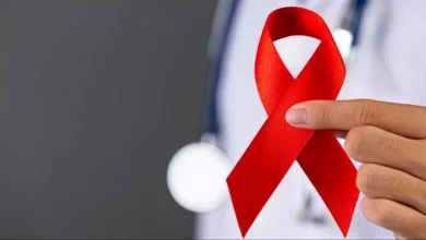 صورة الأزهر للفتوى يحذر من إساءة الظن بمرضى الإيدز: اتهامهم بغير بيّنة حرام