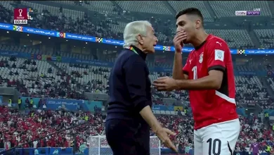 صورة الجهاز الفني لمنتخب مصر يتابع مباراة الإمارات والأردن في كأس العرب