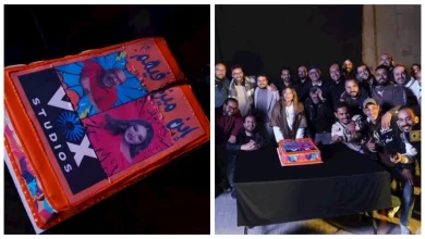 صورة فريق عمل فيلم “ابن مين فيهم” يحتفل بانتهاء التصوير
