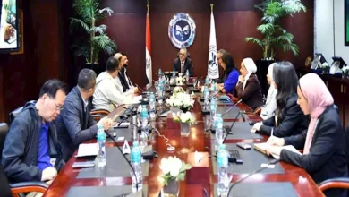 صورة الاستثمار تبحث مع شركة صينية إنشاء مجمع صناعي للغزل بـ 100 مليون دولار