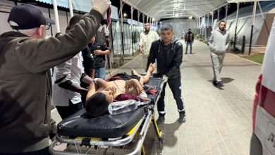 صورة 6 شهداء في قصف اسرائيلي يستهدف خيام النازحين بالمواصي خان يونس