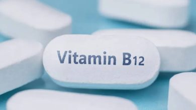 صورة | لماذا ينصح بتناول فيتامين B12 صباحا على معدة فارغة؟