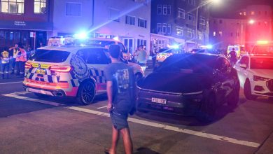 صورة | الشرطة الأسترالية: ارتفاع ضحايا حادثة إطلاق النار في سيدني إلى 16 قتيلا وعشرات الجرحى
