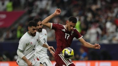 صورة هدف قاتل في الدقيقة الأخيرة.. “الفدائي” يفوز على قطر في افتتاح كأس العرب