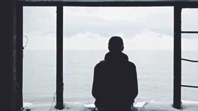 صورة أشخاص يمرون عابرا.. لكن يبقون في الذاكرة