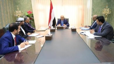 صورة 4 أعضاء بالمجلس الرئاسي اليمني يرفضون إجراءات العليمي