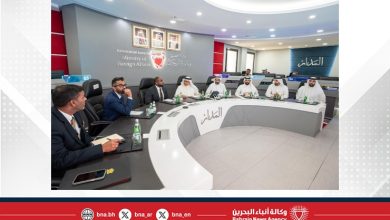 صورة وزير الخارجية وشؤون الكاريبي (كاركوم) في جمهورية ترينيداد وتوباغو يزور مركز المدار بوزارة الخارجية