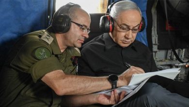 صورة نتنياهو يعلن تعيين سكرتيره العسكري رومان غوفمان رئيسا للموساد خلفا لـ”برنيع”