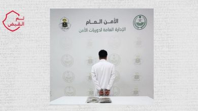 صورة القبض على شخص لترويجه 1.9 كيلوجرام من الحشيش بمحافظة أحد رفيدة