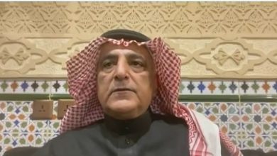 صورة مستشار قانوني: منتهك الخصوصية يعاقب 
 عند نشر صور الأشخاص دون علمهم