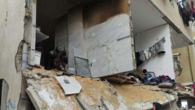 صورة الدفاع المدني : انهيار 3 مبان في مدينة غزة بسبب المنخفض الجوي