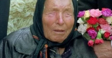 صورة من هي بابا فانجا صاحبة أشهر التنبؤات وهل لجأ إليها هتلر
