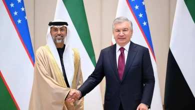 صورة رئيس أوزبكستان يلتقي وزير الطاقة ويؤكد متانة العلاقات مع الإمارات