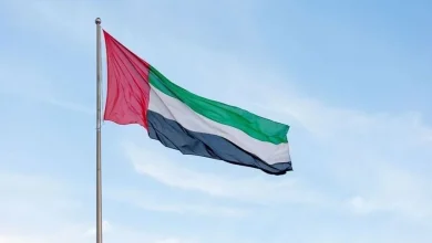 صورة حكام الإمارات يعربون عن تعازيهم لخادم الحرمين في وفاة والدة الأمير مشعل بن بدر