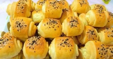 صورة ميني باتيه بالجبنة بخطوات بسيطة يصلح للفطور والعشاء