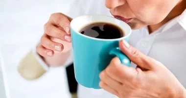 صورة عادات صباحية تقلل مستويات فيتامين ب12 في صمت