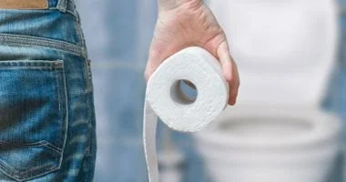 صورة صعوبة استخدام الحمام خارج المنزل؟ تعرف على متلازمة الأمعاء الخجولة