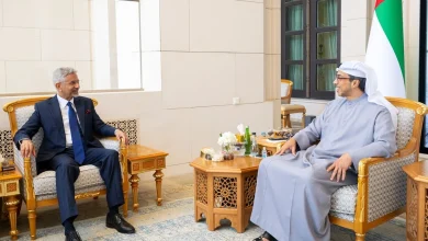 صورة منصور بن زايد يستقبل وزير الشؤون الخارجية للهند
