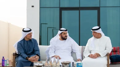 صورة حمدان بن زايد يزور مبارك سهيل اليبهوني في مسكنه بمدينة السلع
