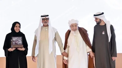 صورة مجلس الإمارات للإفتاء الشرعي يكرم الشيخة فاطمة بنت مبارك تقديراً لدعمها المتواصل لقضايا الأسرة
