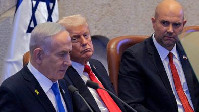 صورة ترامب: نتنياهو هو من طلب لقائي وقد أجتمع مع الرئيس المصري قريبا..