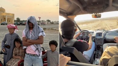 صورة شاهد.. مهارات لامين جمال في القيادة وسط الكثبان الرملية