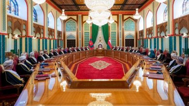 صورة عُمان تقر إنشاء مركز مالي عالمي