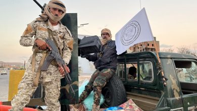 صورة الانتقالي يؤكد استمرار مهام الزبيدي بعدن والعليمي يسقط عضويته من المجلس