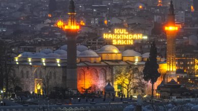 صورة محاريب النور.. 5 أئمة يضيئون ليالي رمضان في مساجد تركيا