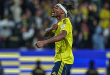 صورة شاهد.. سيماكان يقود النصر لفوز مثير على نيوم بالدوري السعودي