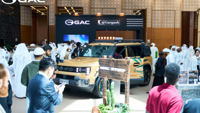 صورة ظهور عالمي أول لسيارة GAC XT80، أول سيارة SUV للطرق الوعرة من العلامة التجارية، إلى جانب GS7 PHEV في معرض ADIHEX 2026